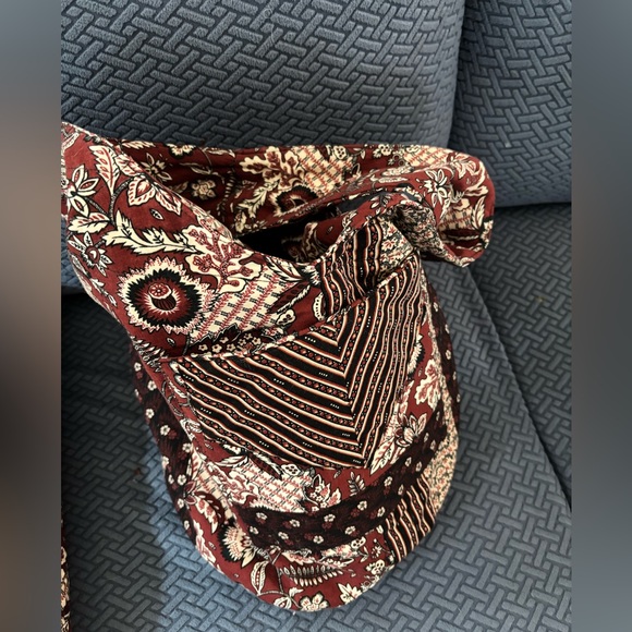 Quilted jacket handmade with matching carry bag - Picture 3 of 3